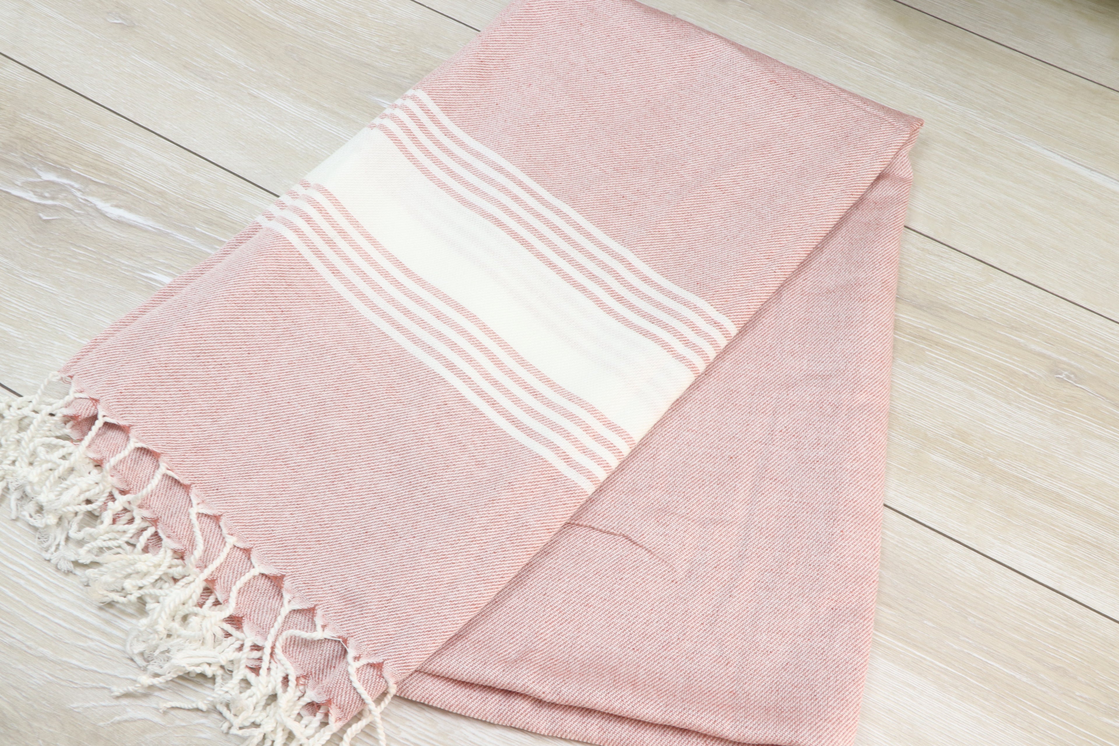 Personalized Gift Towel – Custom Embroidered Turkish Cotton Gift, Bachelorette Party Favor, Wedding Spa Towel, Personalized Gift for Her