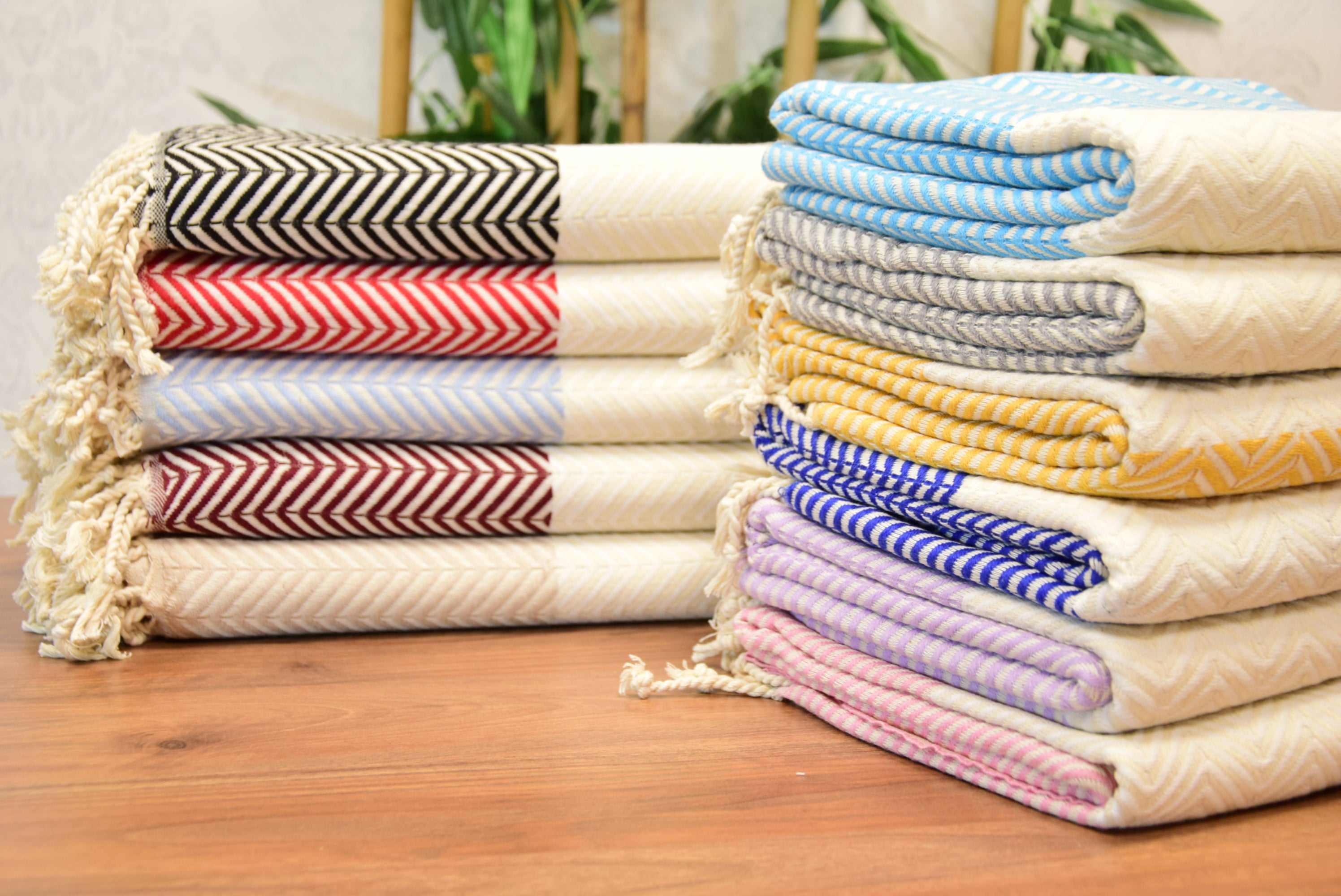 Personalized Gift Towel – Custom Embroidered Turkish Cotton Towel, Bridesmaid Gift, Bachelorette Favor & Wedding Gift Idea