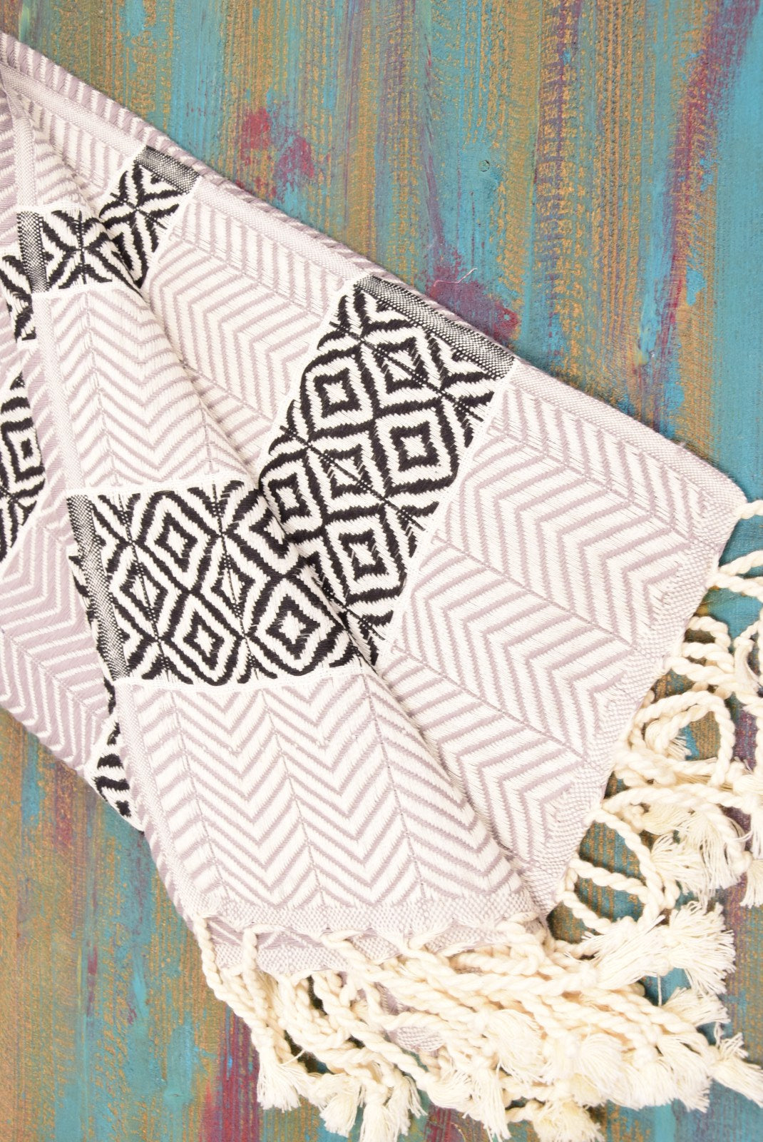 Boho Turkish Towel – Black & Beige Diamond Pattern Cotton Towel, Personalized Gift for Her, Spa or Bridesmaid Gift, Handmade Home Decor Accent