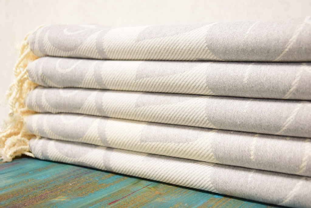 White Sun Pattern Turkish Towel – Luxury Cotton Bath & Spa Towel, Personalized Gift for Her, Elegant Home Décor or Bridesmaid Gift Idea