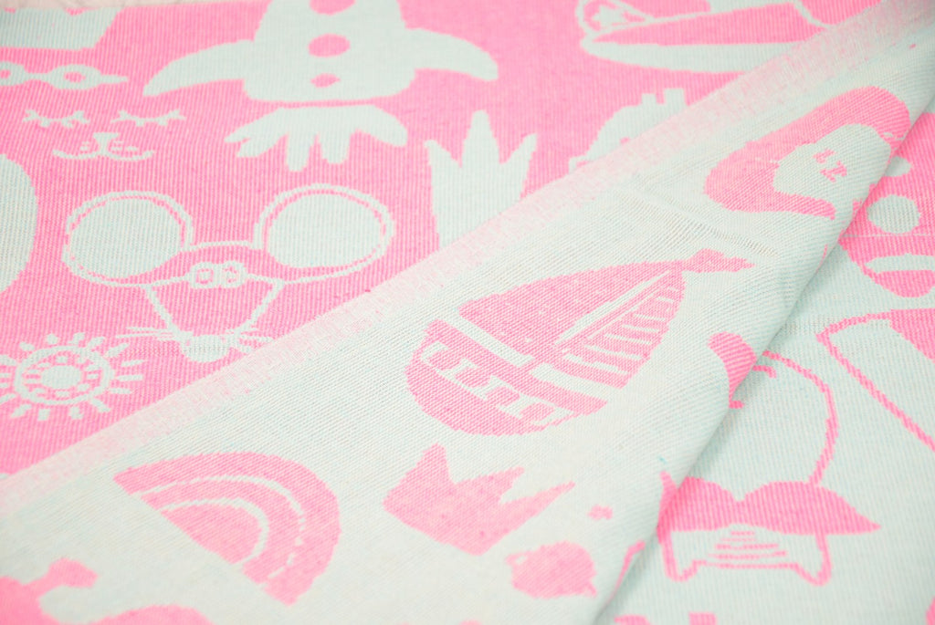 Pink Kids Turkish Towel – Cute Animal & Car Pattern, Personalized Gift for Children, Soft Cotton Bath or Beach Towel, Custom Embroidered Baby Gift