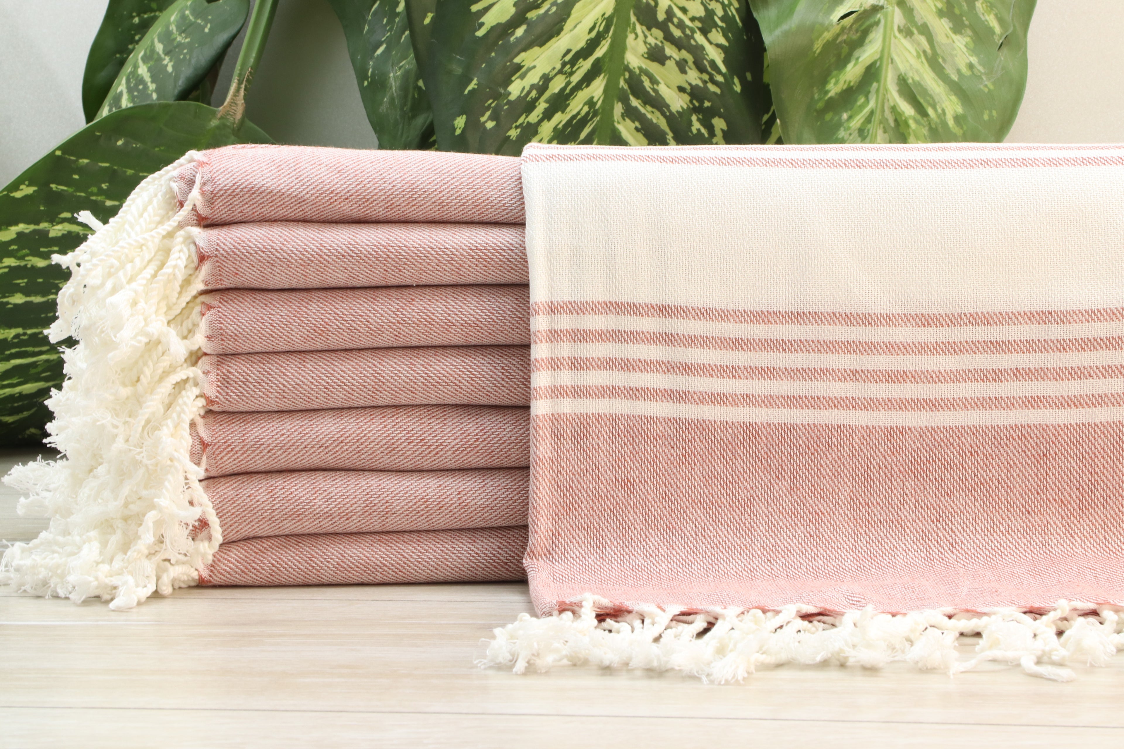 Personalized Gift Towel – Custom Embroidered Turkish Cotton Gift, Bachelorette Party Favor, Wedding Spa Towel, Personalized Gift for Her