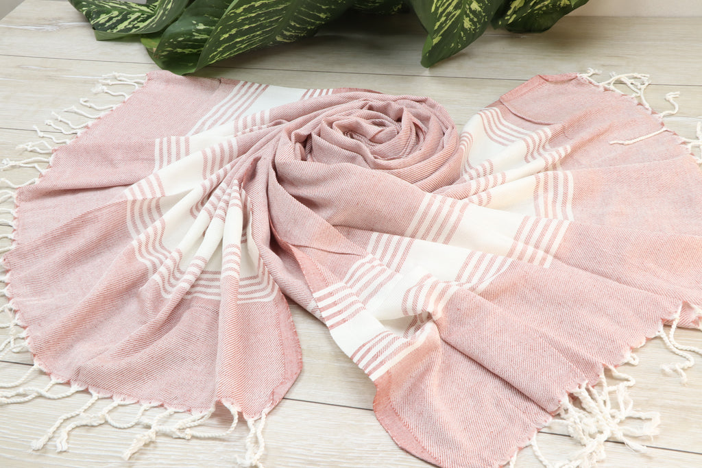 Personalized Gift Towel – Custom Embroidered Turkish Cotton Gift, Bachelorette Party Favor, Wedding Spa Towel, Personalized Gift for Her