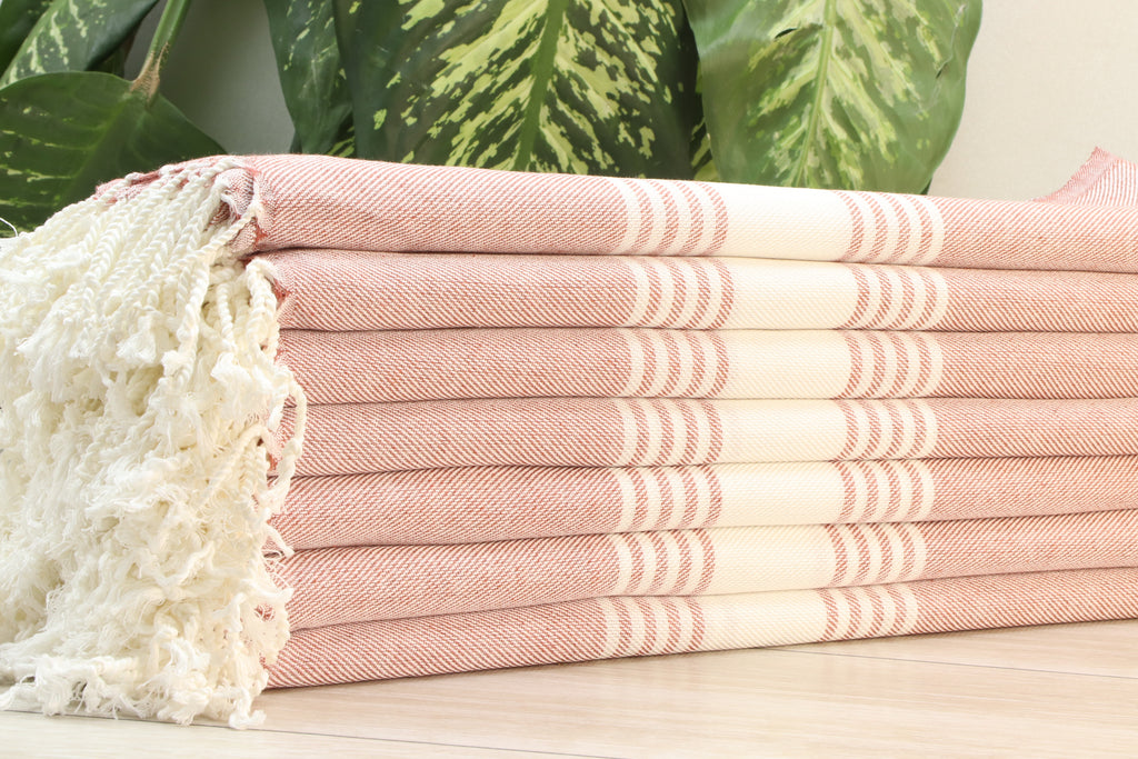 Personalized Gift Towel – Custom Embroidered Turkish Cotton Gift, Bachelorette Party Favor, Wedding Spa Towel, Personalized Gift for Her