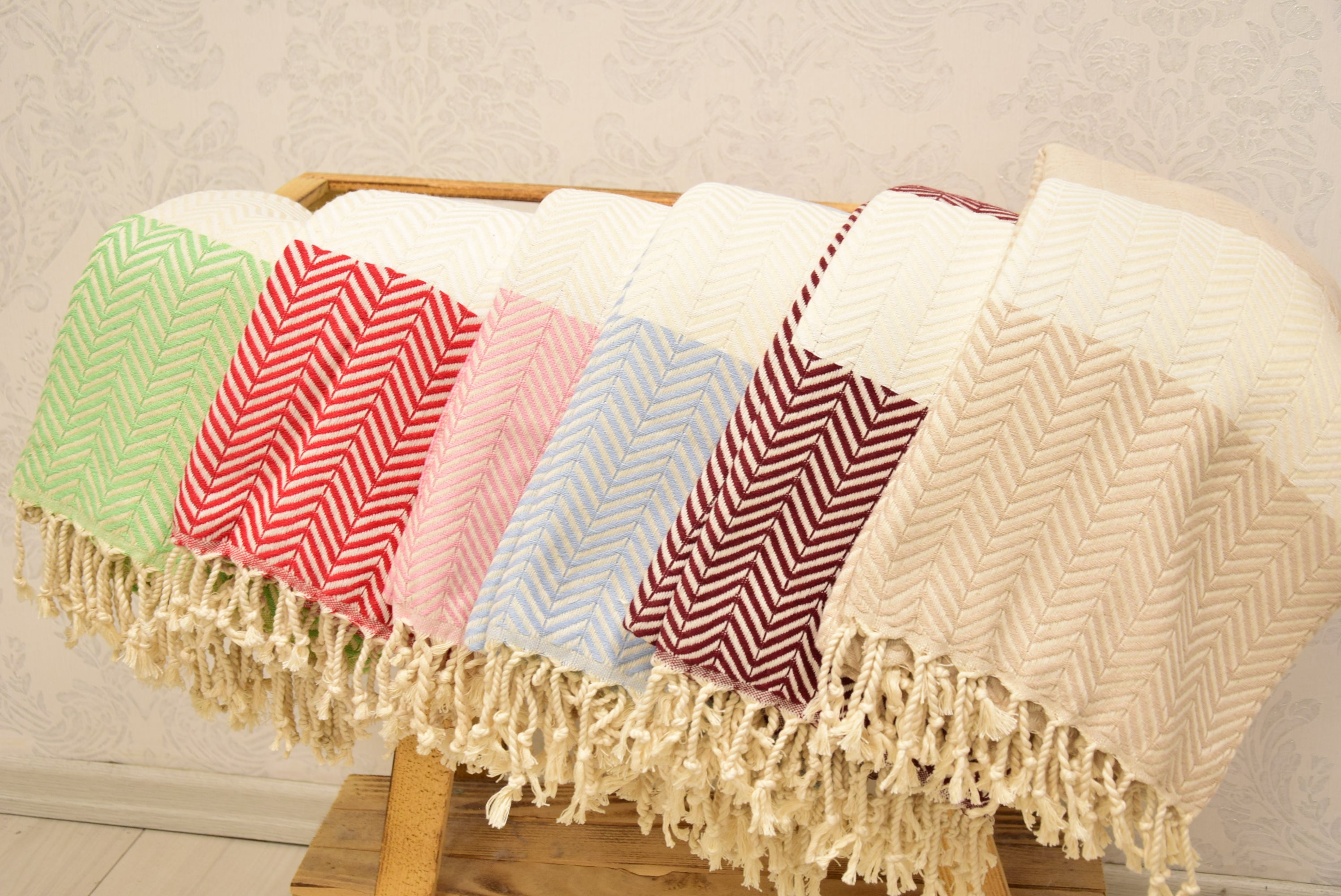 Personalized Gift Towel – Custom Embroidered Turkish Cotton Towel, Bridesmaid Gift, Bachelorette Favor & Wedding Gift Idea